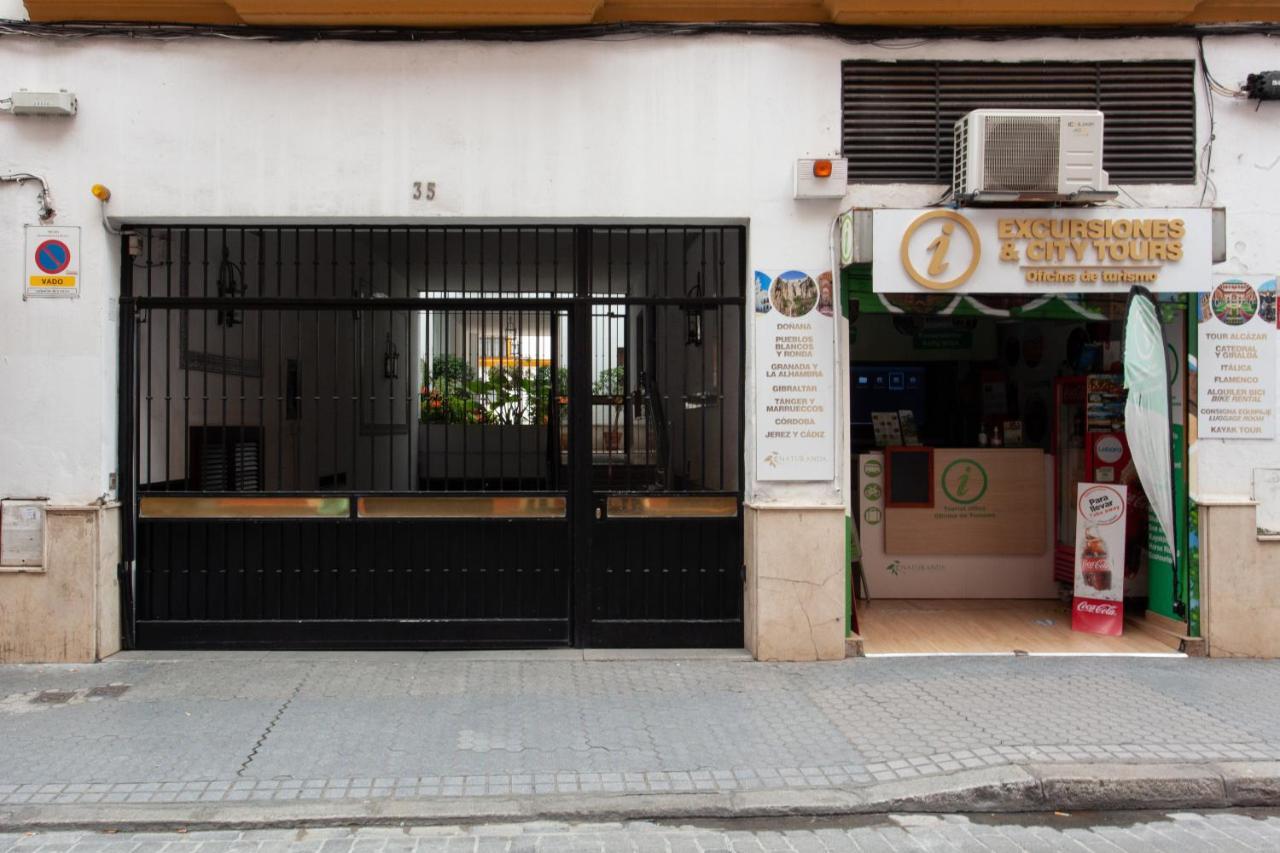 Pikis Apartment Center 1 — Photos 2